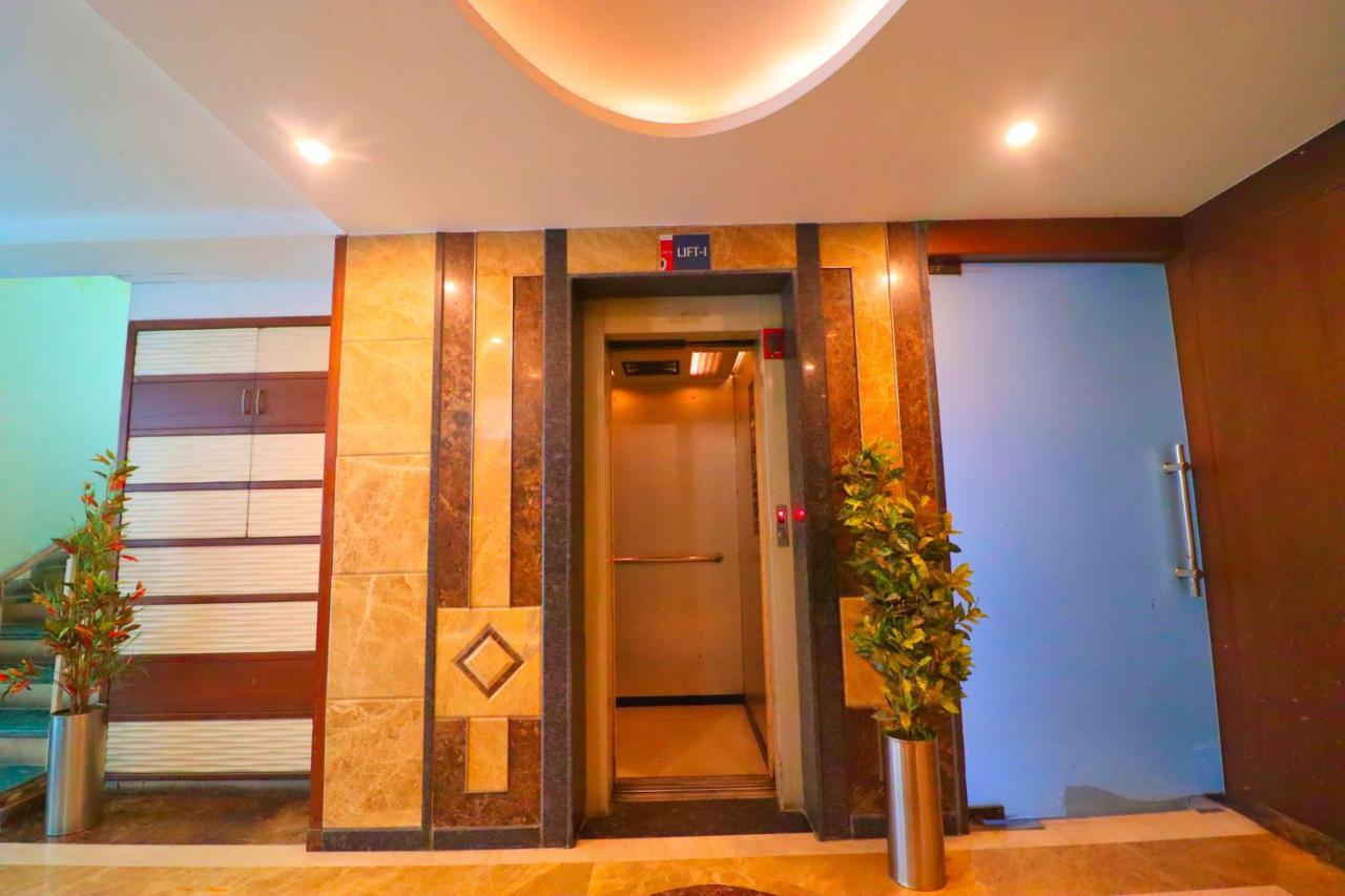 Crestmont Ashapurna Jaipur, Banipark Hotel Exterior photo